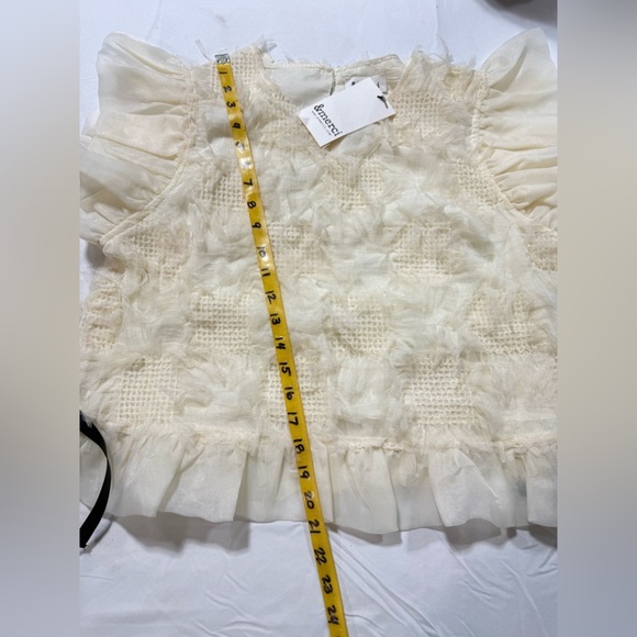 &MERCI Elegant Ivory Ruffle Blouse size L - Picture 13 of 15